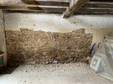 Stone wall stitching