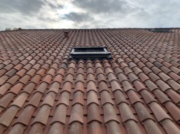 Tile roof