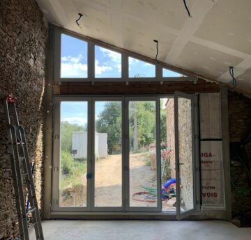 Entrance bay joinery
