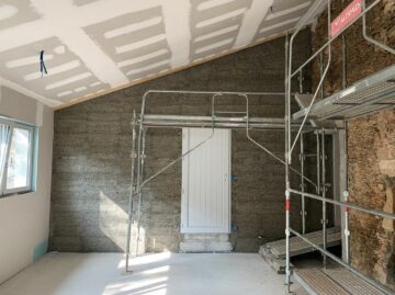 hemp lime insulation worksite